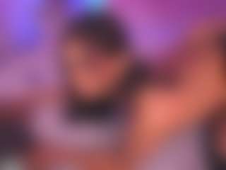 Malaia Hills's Live Sex Cam Show