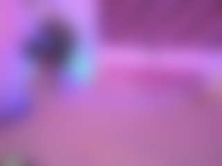 Malaia Hills's Live Sex Cam Show