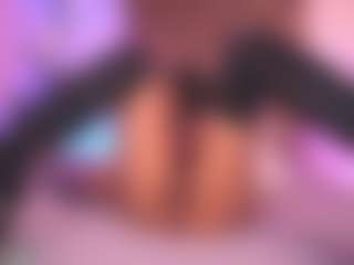Malaia Hills's Live Sex Cam Show