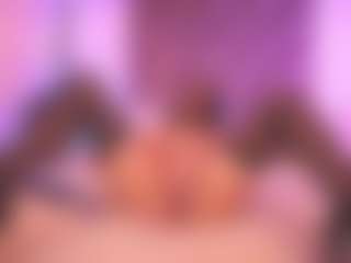 Malaia Hills's Live Sex Cam Show