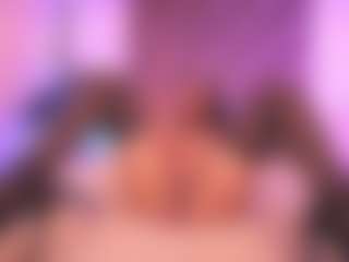 Malaia Hills's Live Sex Cam Show
