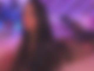 Malaia Hills's Live Sex Cam Show