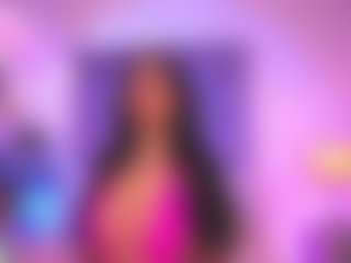Malaia Hills's Live Sex Cam Show