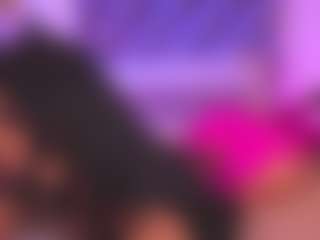 Malaia Hills's Live Sex Cam Show