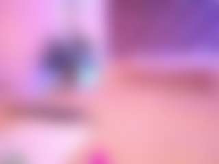 Malaia Hills's Live Sex Cam Show