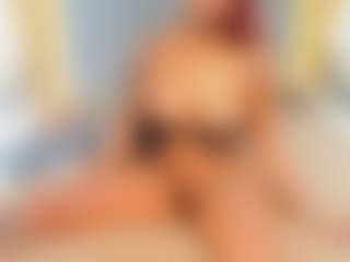Naomi's Live Sex Cam Show