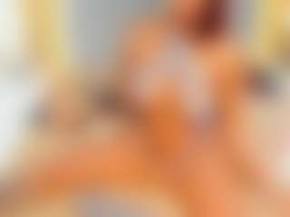 Naomi's Live Sex Cam Show