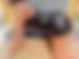 Naomi's Live Sex Cam Show