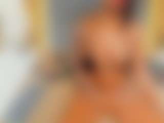 Naomi's Live Sex Cam Show