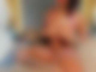 Naomi's Live Sex Cam Show