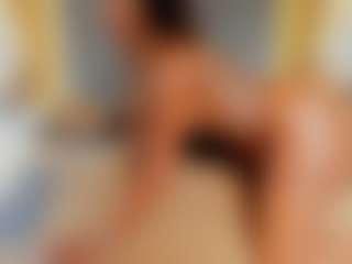 Naomi's Live Sex Cam Show