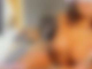 Live cam show with Naomi - Fuck on Camsoda