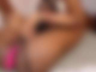 Live cam show with Cassandraray - Sexy on Hubzter Live