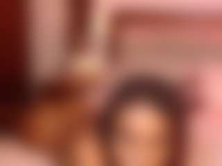 Live-Cam-Show mit Cassandraray - Drinking auf Camsoda