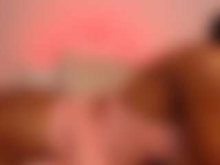 Show en direct avec Cassandraray - Brown Eyes Ebony sur Camsoda