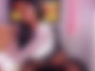 Live cam show with emablend - Black Squirt on Milfs Live