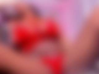 emablend MILF webcam performer live streaming