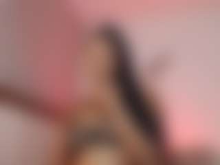Live cam show with erikareynolds - Athletic Ebony on Camsoda