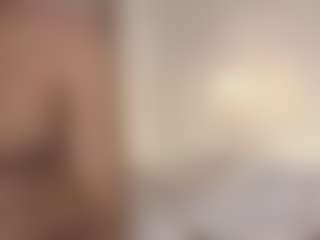 Live cam show with ginaakemi - Squirt on StripNow
