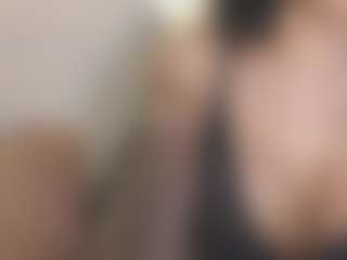 Live cam show with ginaakemi - Strip Curvy on Porn Luv