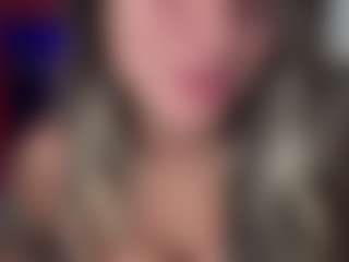 Rileywilddd's Live Sex Cam Show