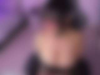 Live cam show with Zoe - Tease on Cam Slut