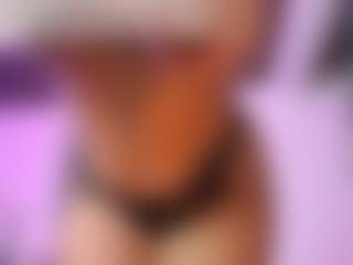 Live cam show with Zoe - Latina on CamSodaAdn | colombia