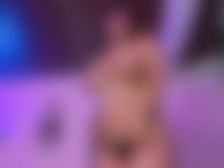 Zoe's Live Sex Cam Show