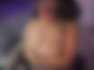 Live cam show with Zoe - Curvy Young Adult on SinfulBabes