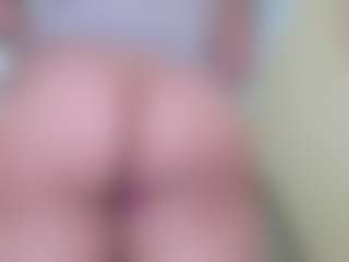 laura's Live Sex Cam Show