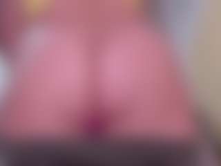 Live cam show with laura - Drinking on hrnylive.com