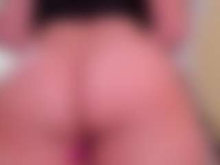 laura's Live Sex Cam Show