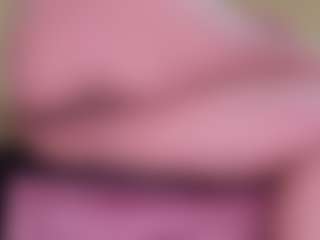 Live cam show with laura - Oil on Camsoda