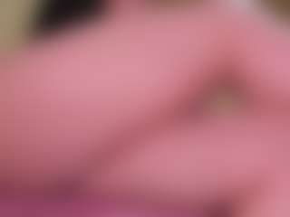 Live cam show with laura - Small Tits Brown Hair on Camsoda