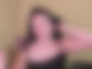 Live cam show with laura - Hairy Pussy BBW on Big Tits