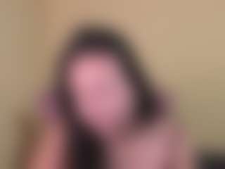 Live cam show with laura - Body Massage on Camsoda