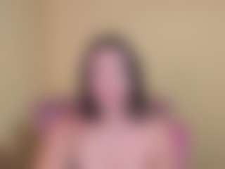 Live cam show with laura - Fucking on Gym Cam Girls
