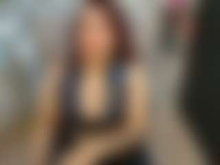 Live cam show with Fetish Girl - Nails on Camsoda