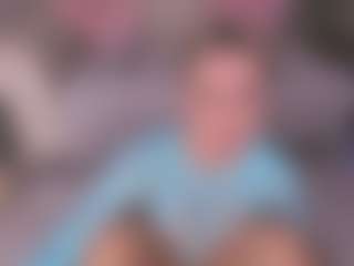 prettyelisabeth MILF webcam performer live streaming