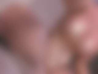 Live cam show with prettyelisabeth - Average on Camsoda