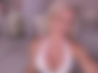 prettyelisabeth MILF webcam performer live streaming