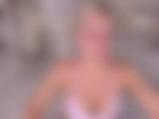 Live cam show with prettyelisabeth - Roleplay on madthumbs