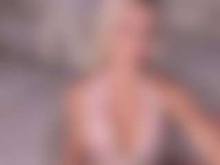 prettyelisabeth's Live Sex Cam Show