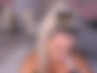 Live cam show with prettyelisabeth - Asshole Lovense on Camsoda