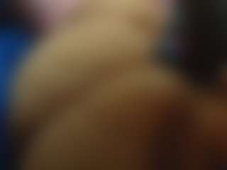 Live cam show with ExoticLexXxi - Curvy MILF on Camsoda