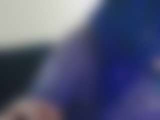 Live cam show with ExoticLexXxi - Average on xDating