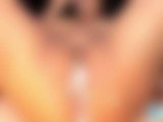 Live cam show with Elsie Morris - Ebony on CamwithHer | colombia