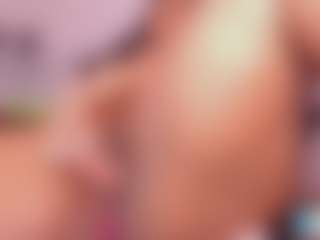 Live cam show with Elsie Morris - Ebony on Camsoda | colombia