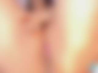Live cam show with Elsie Morris - Dildo on Dolls Live