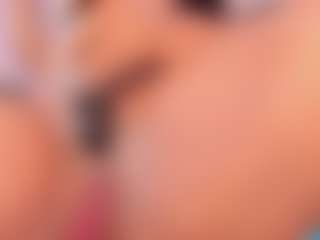 Live cam show with Elsie Morris - Anal on Soda Cam